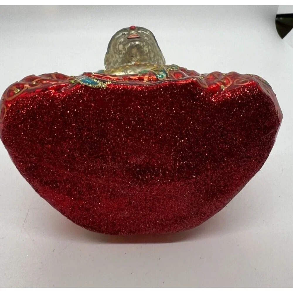 Unbranded glass buddha